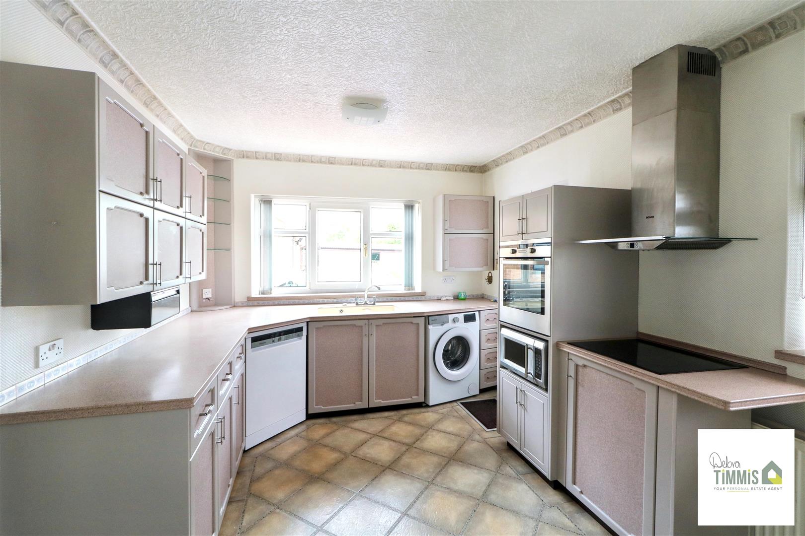3 bed property in Fishpond Way, Stoke-On-Trent